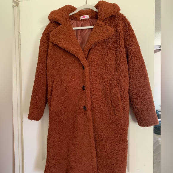 Oversized faux fur coat - Picture 1 of 5